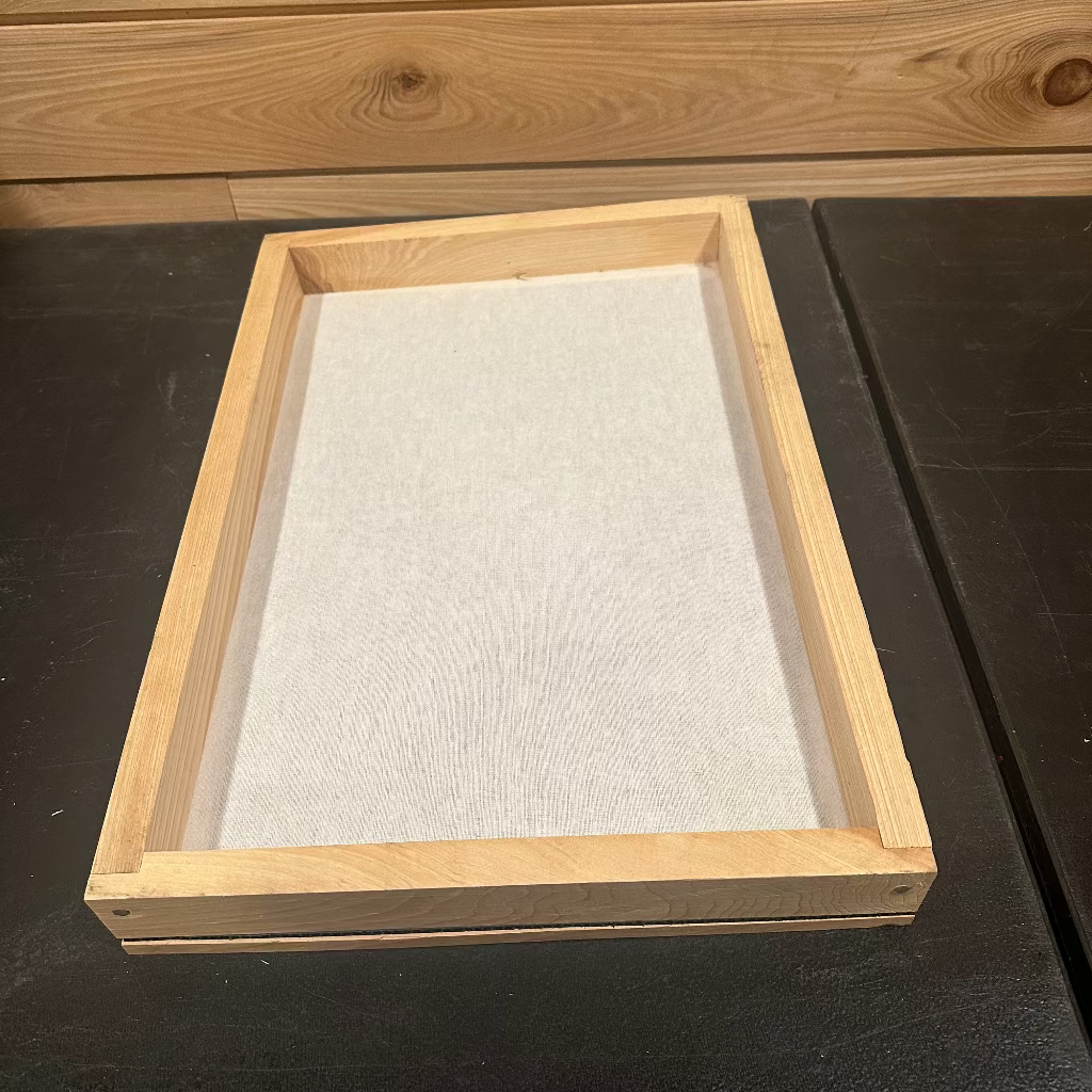 8 frame fume board inside