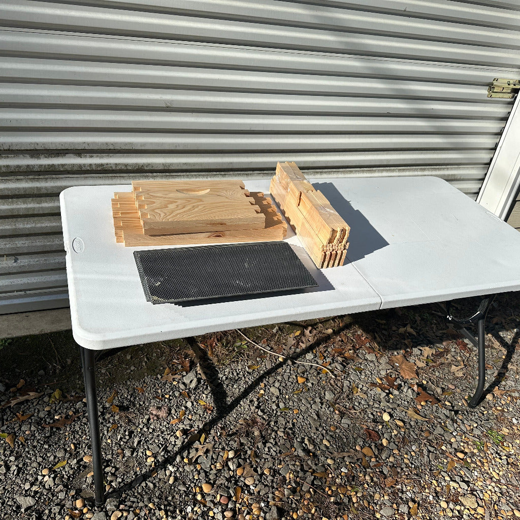 8 Frame Deep Super with Frames Unassembled