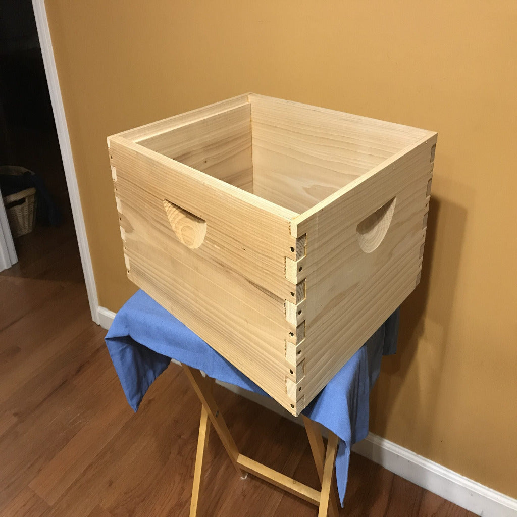 10 Frame Deep Super Assembled image 0