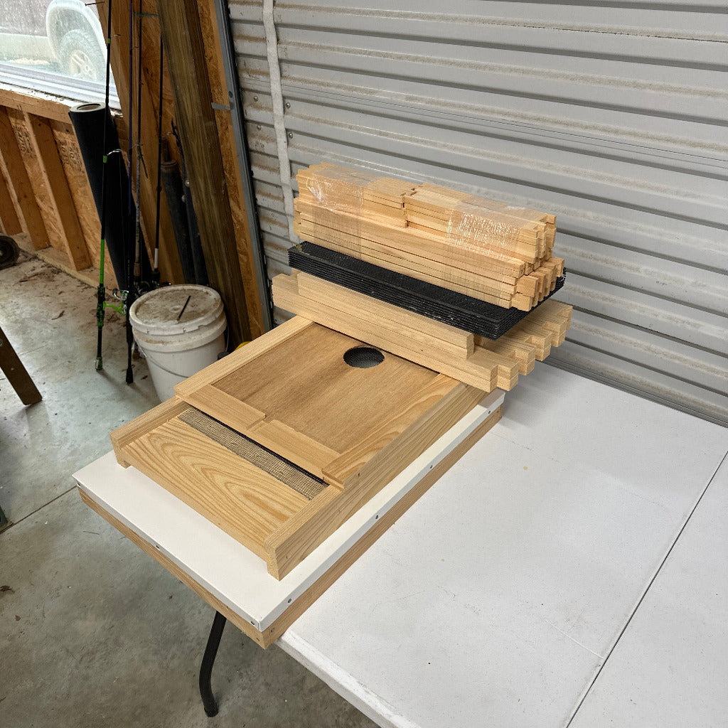 Kit 8 frame 1 deep 0 mediums unassembled