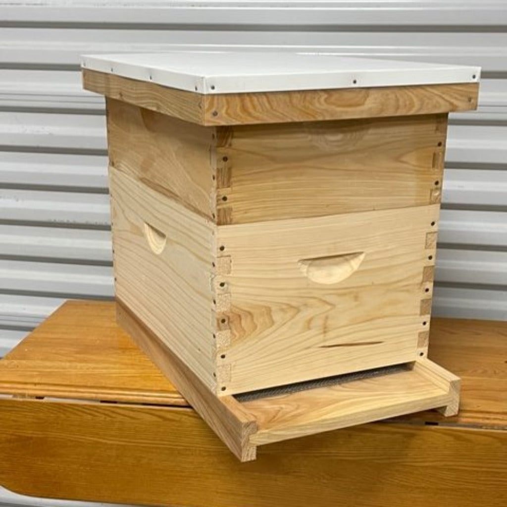 Kit – 8 Frame –1 Deep 1 Medium Assembled